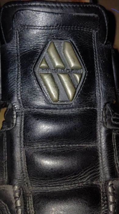 Buty New Rock - model "M.245 Techno"