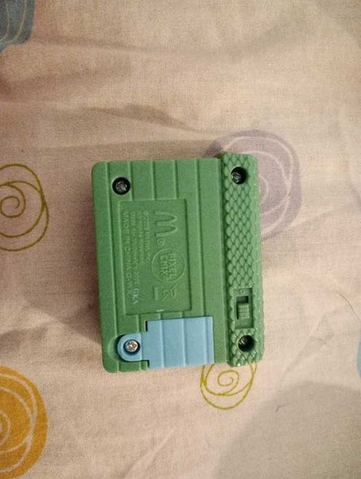 Lote de brinquedos aleatórios