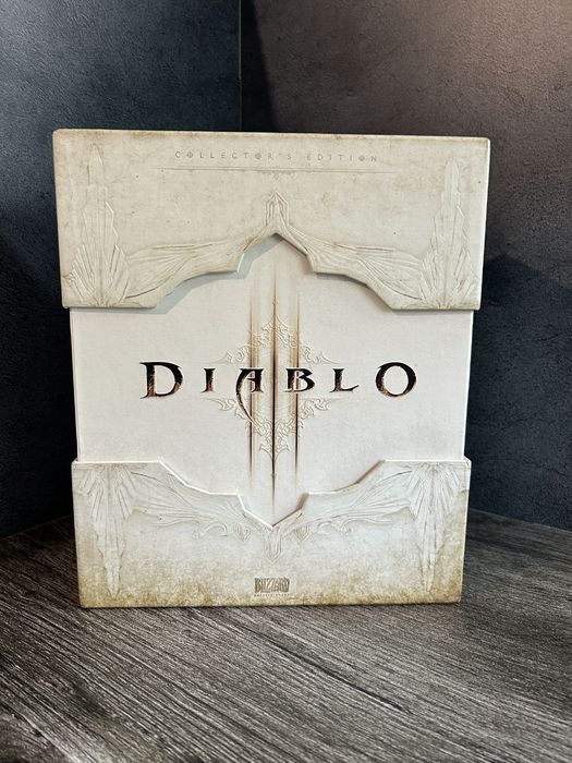 DIABLO III Collector's Edition PC - повна комплектація