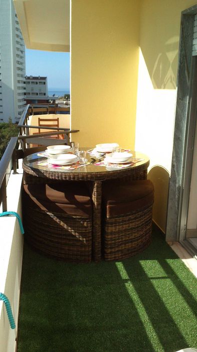 Férias na 2.ª linha da Praia da Rocha