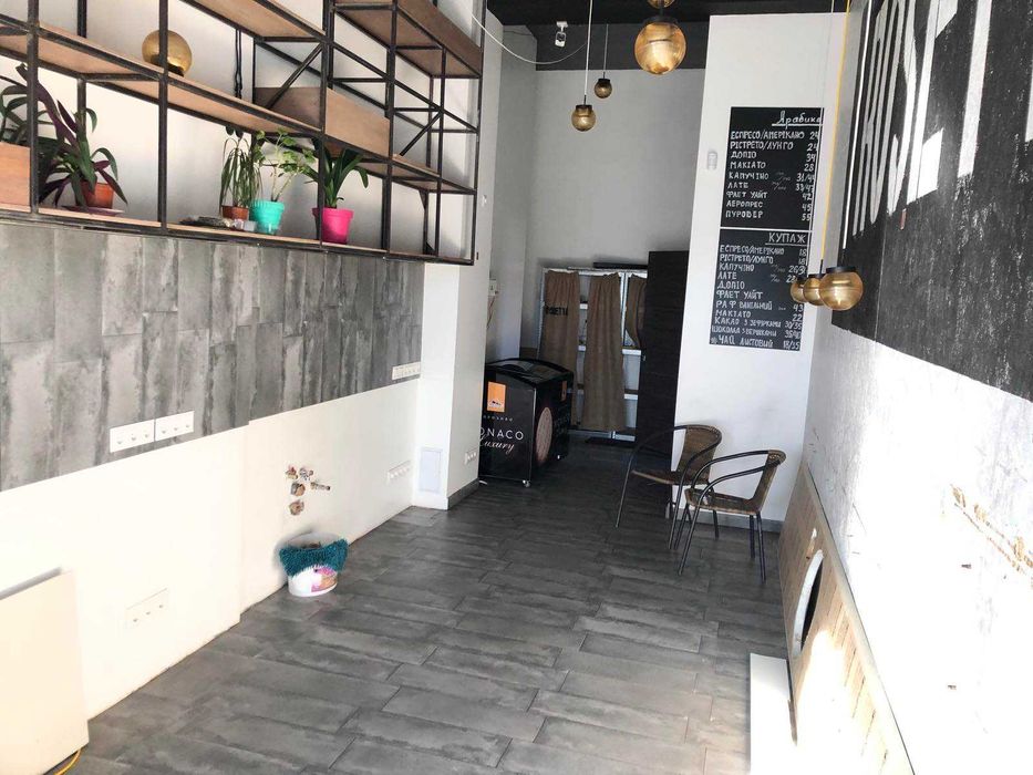 Хотов, помещение 24-40 кв.м под магазин, офис, шоу-рум,продам.