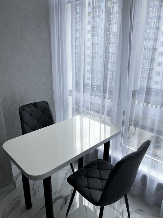 Однокімнатна квартира з ремонтом в обжитій новобудові! ЦЕНТР