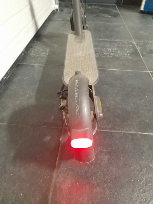 Trotineta Xiaomi 30k/h