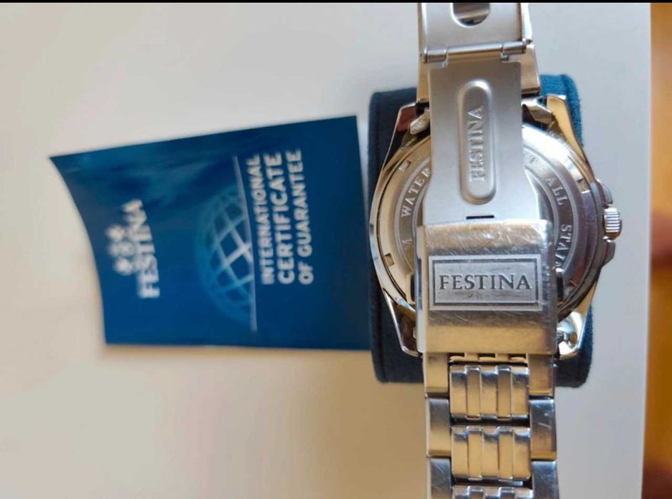 Relógio Festina Quartz F16495 Chronograph Style – Mostrador azul com caixa e certificado