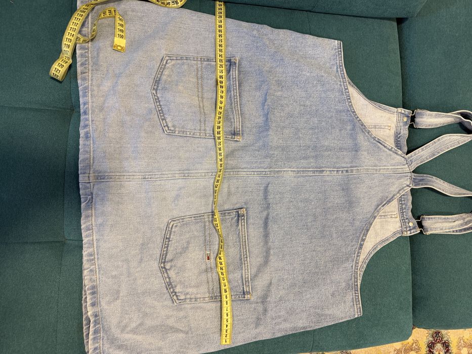 Продам жіночий джинсовий сарафан Tommy Jeans
