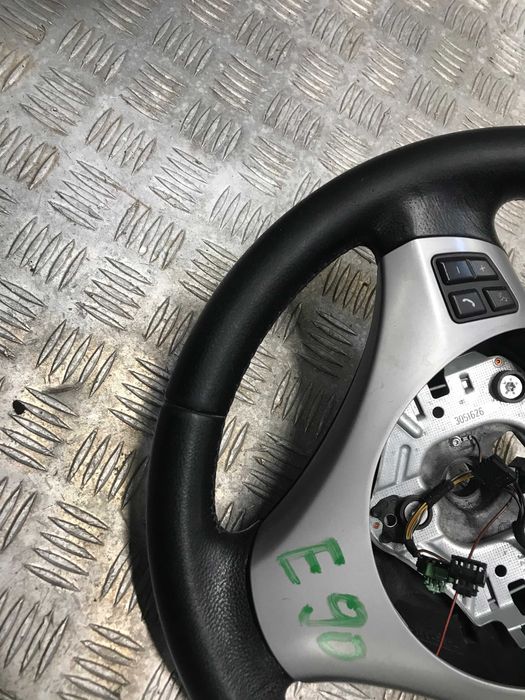 Bmw e90 e91 e87 e81 kierownica oryginał trój ramienna