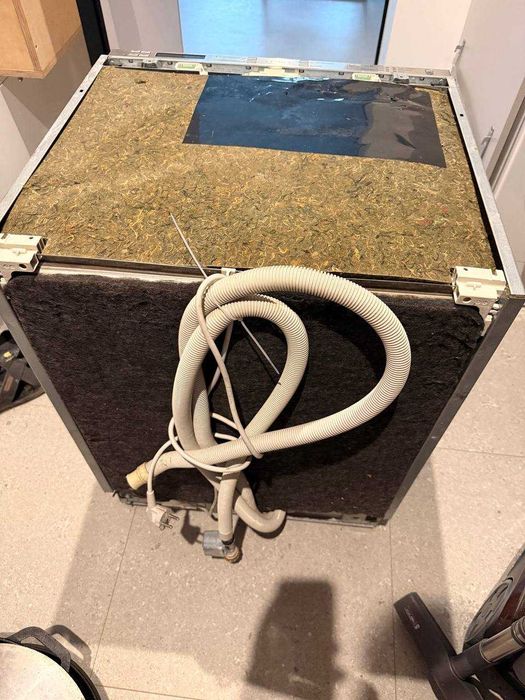 Посудомийна машина Miele G 6860 SCVi