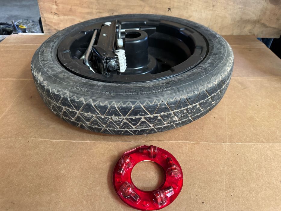 Roda Suplente com Kit Macaco Mercedes W203 C200 C220 C270