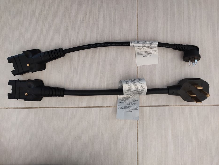 Зарядное устройство для электромобиля Porsche