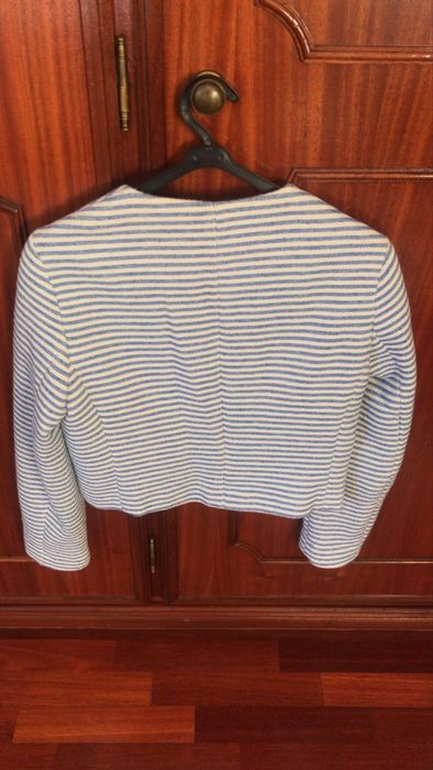 Casaco zara as riscas azul e branco