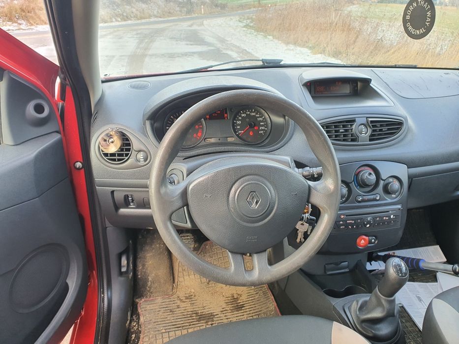 Renault Clio 1.5 dci nowe opony zimowe