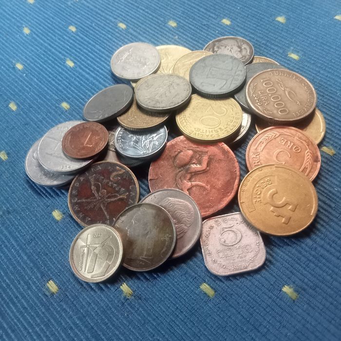 moedas diversas (30) lote E