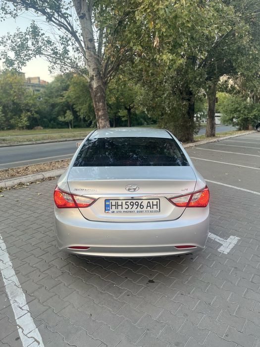 Hyundai Sonata 2.0 газ