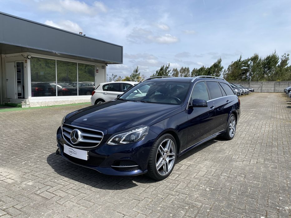 Mercedes-Benz E300h - Pack AMG - Excelente estado