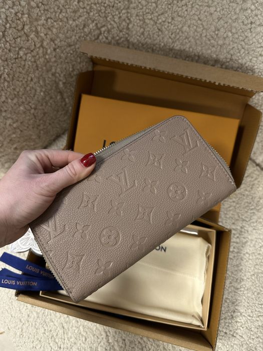 Гаманець портмоне кошелек бежевий жіночий луи louis vuitton