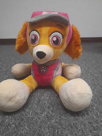 Maskotka pluszowa Skye z Psiego Patrolu