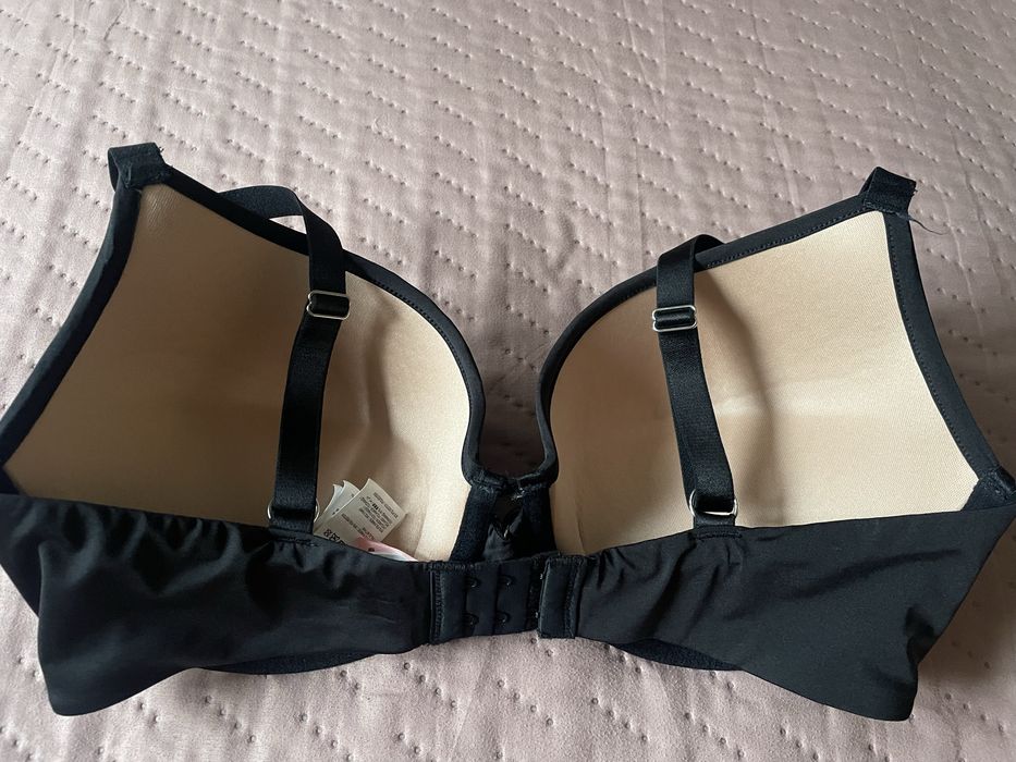 Biustonosz 80E Hunkemoller