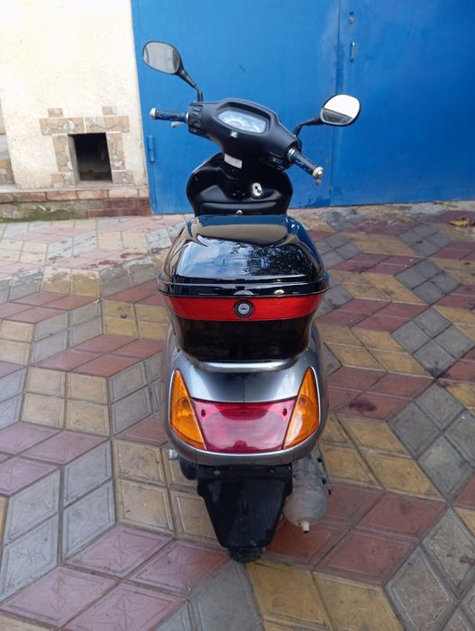 Продам мопед Honda spacy  100
