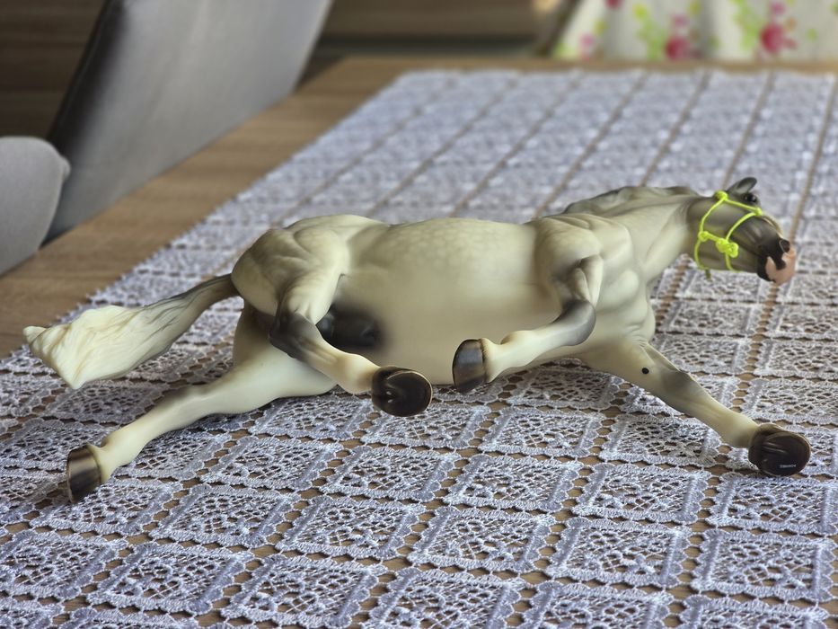 Breyer Traditional Irish Diamond (Schleich, CollectA, Copperfox)