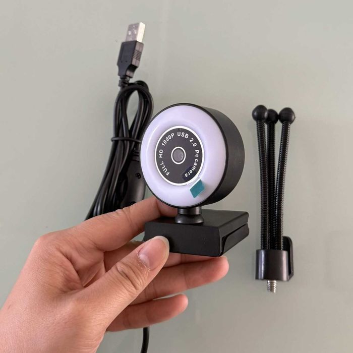 Веб камера full HD 1080P з вбудованим мікрофоном підсвіткою триногою