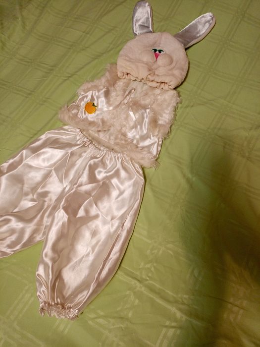 Прокат костюмів на свята