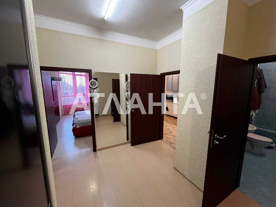 Стильна 2-кімнатна квартира біля моря, Французький бульвар