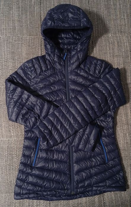 Жіночий пуховик куртка Quechua Veste Trek 900. Розмір М