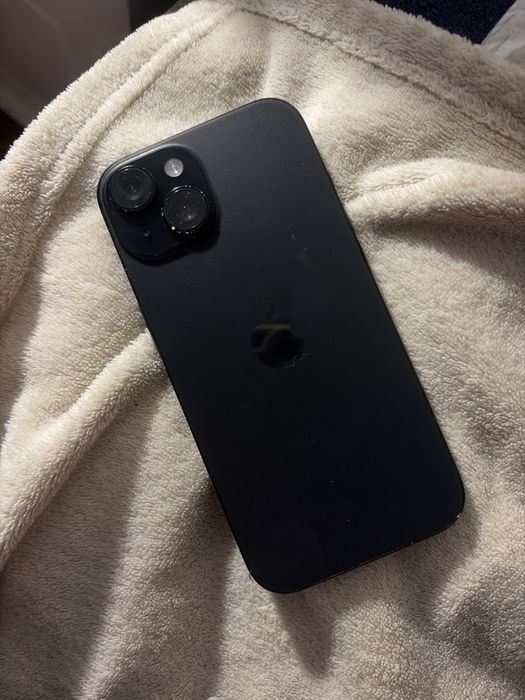Iphone 15 stan dobry