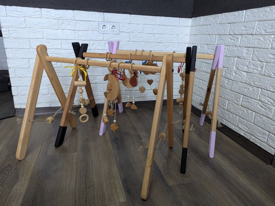 Підлоговий мобіль тренажер для немовлят Babygym Монтесорі