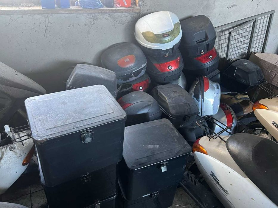 Японський залізний кофр