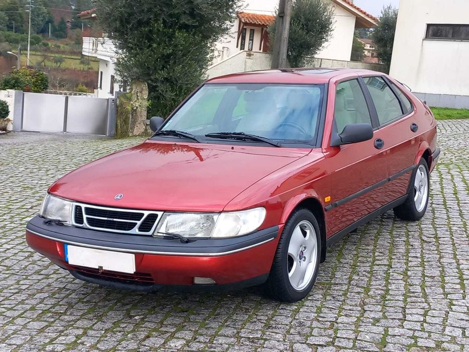 Saab 900 — fotografia 2
