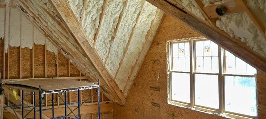 Утеплення піною (пінополіуретан) ППУ Рівне