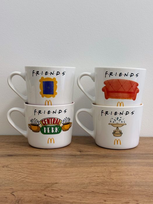 Повний набір чашки кружки Friends МакДональдз Сет 4 шт комплект Друзі