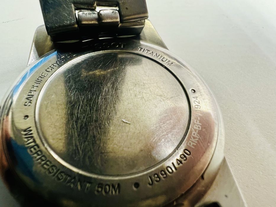 Tissot Aerospace ref J390–490 tytan