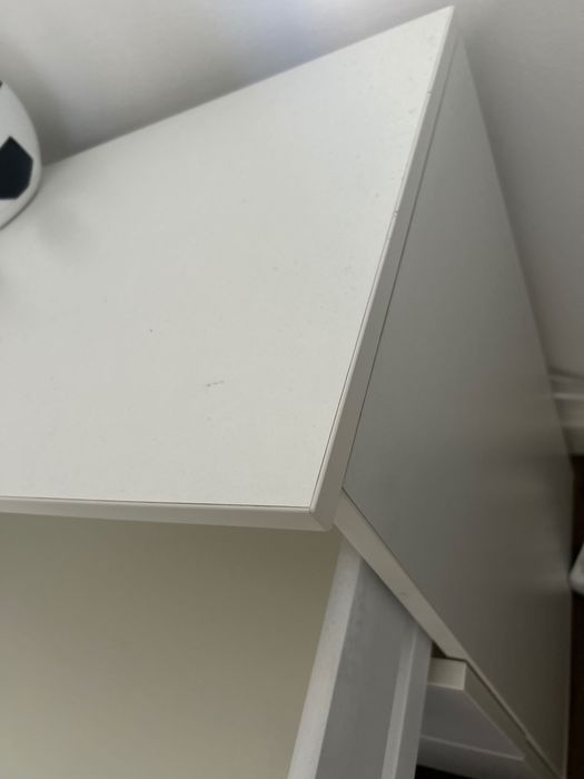 Cómoda com 3 gavetas