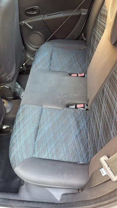 Renault Clio III 1.5 dCi (Ano 2008) – 5 Portas