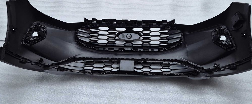Бампер передний Ford Escape 2023 2024 2025 в зборі