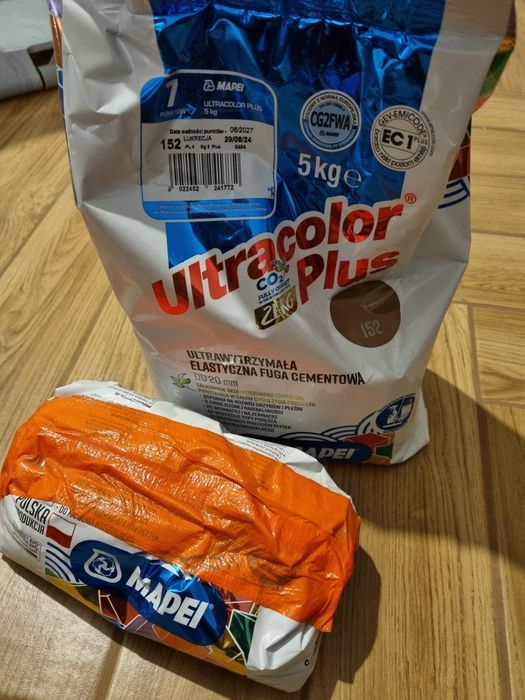 fuga cementowa Mapei ultracolor plus 5kg+2kg, kolor 152 - lukrecja