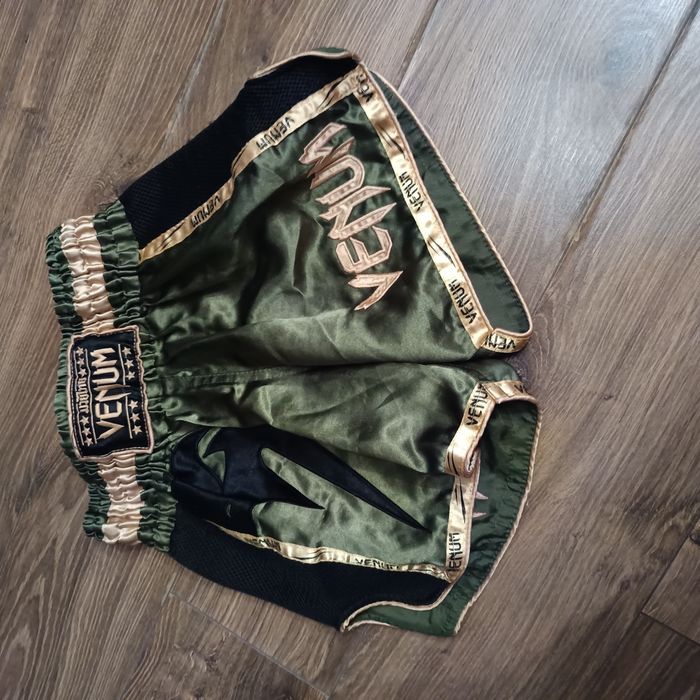 Spodenki treningowe, spodenki do muay thai Venum