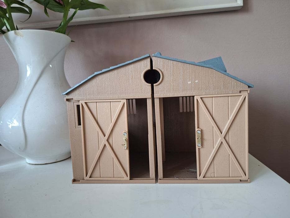 Zabawkowa stajnia Collecta