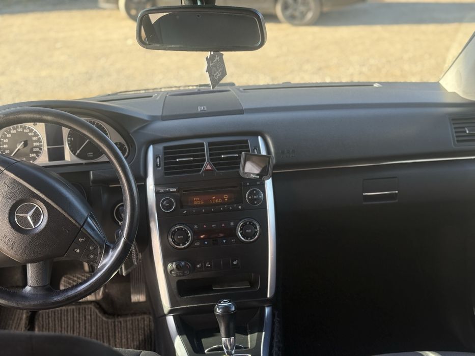 Мерсидес b200 автомат 2.0 дизель