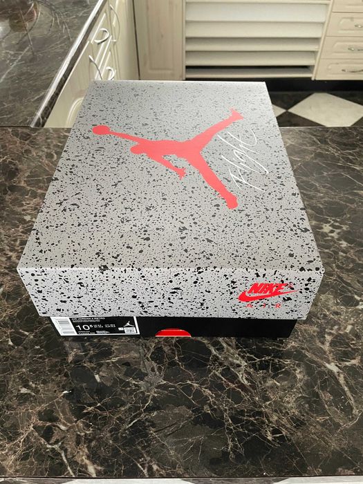 Nike Air Jordan Retro IV Bred Reimagined rozmiar 44.5 EU