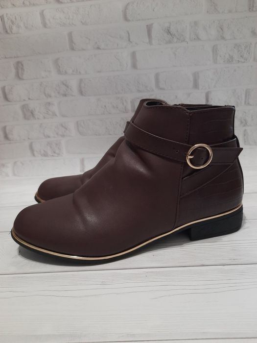 Черевики, ботинки, полуботинки жіночі