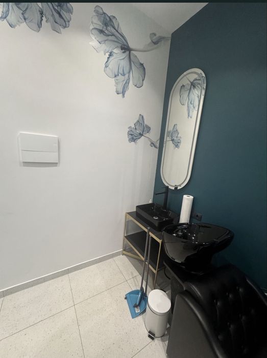 Новий салон краси 20 кв м, по вул. Кульпарківська 64а, Парус Парк