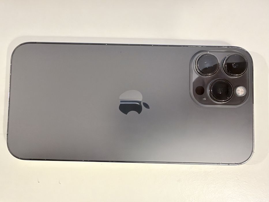 Iphone 13 Pro Max com bateria nova