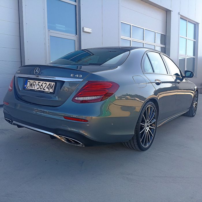 Mercedes-Benz E 43 AMG 4matic  salon Polska