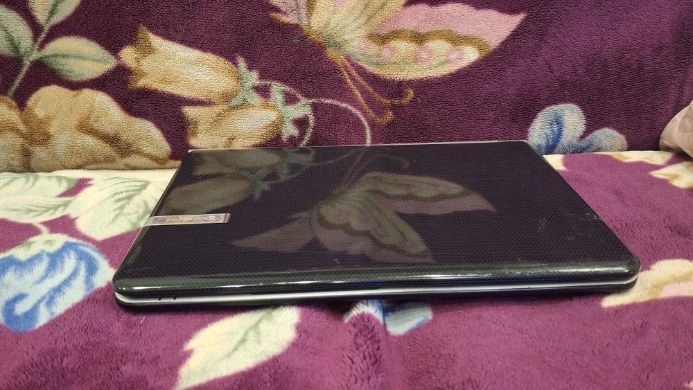 Ноутбук на запчастини