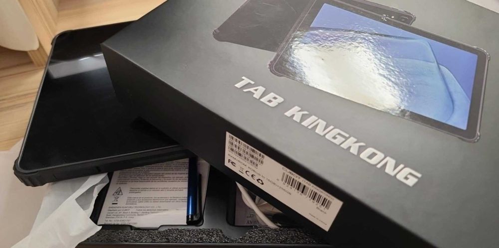 CUBOT tablet tab KingKong wytrzymały z obudową