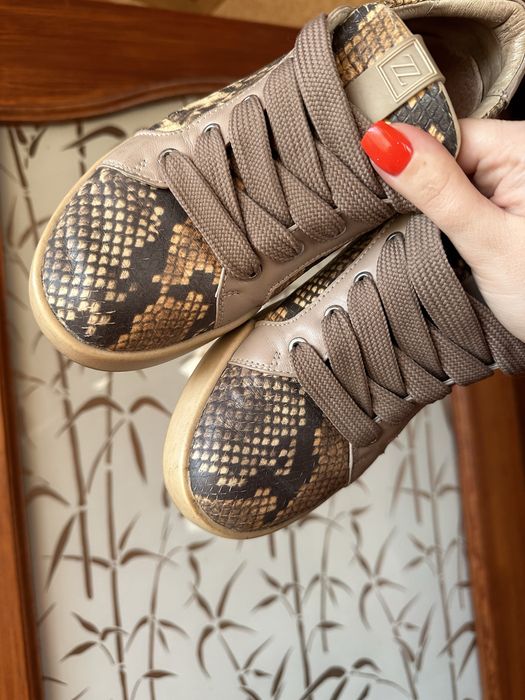 Кеди жіночі