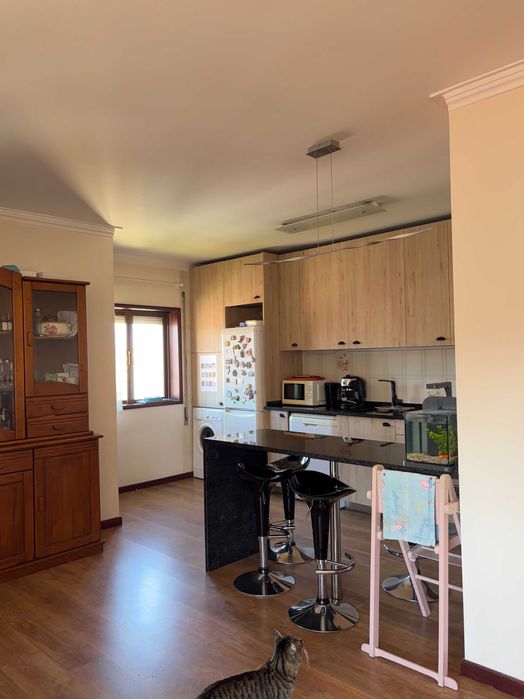 Apartamento T3 Av. Republica junto El Court Inglês